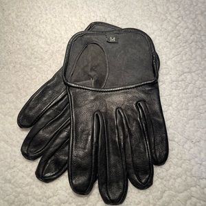 Mens black leather scoop gloves